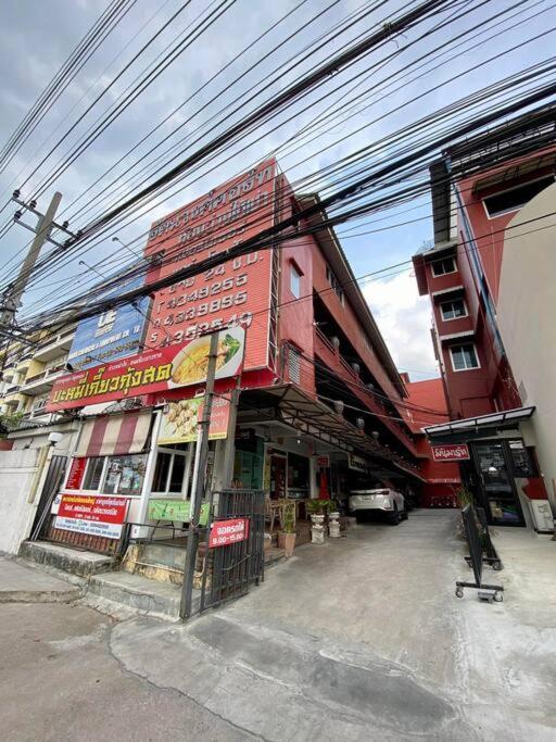Ratanawong Place 516 Bangkok Exterior photo